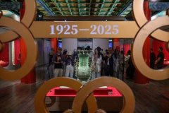 于实正在糊口的欢笑取思虑